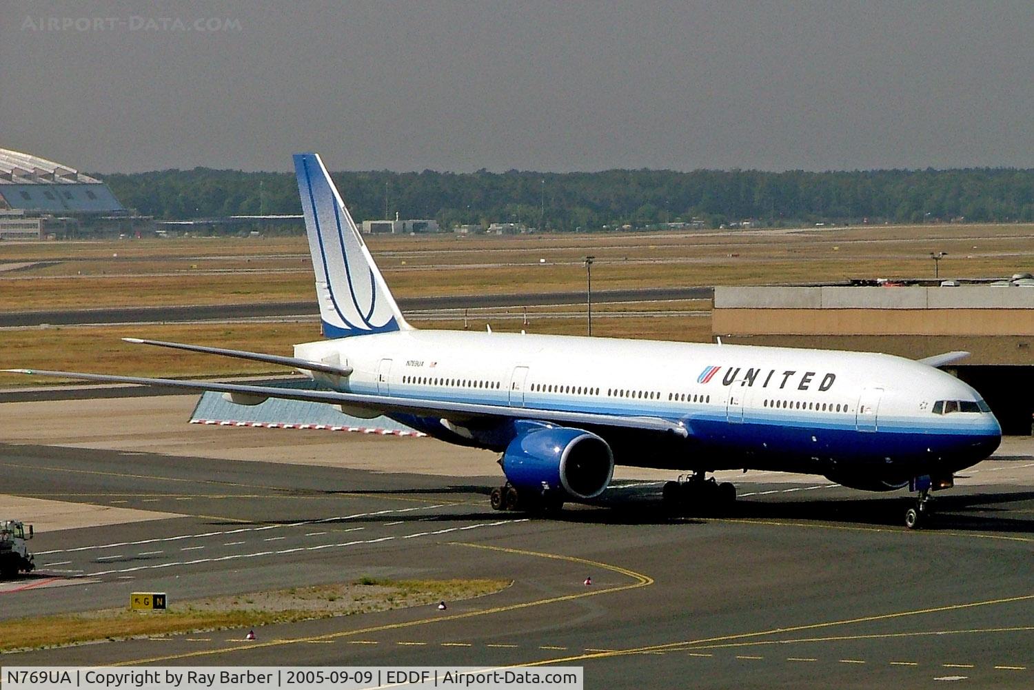 N769UA, 1995 Boeing 777-222 C/N 26921, Boeing 777-222 [26921] (United Airlines) Frankfurt~D 09/09/2005