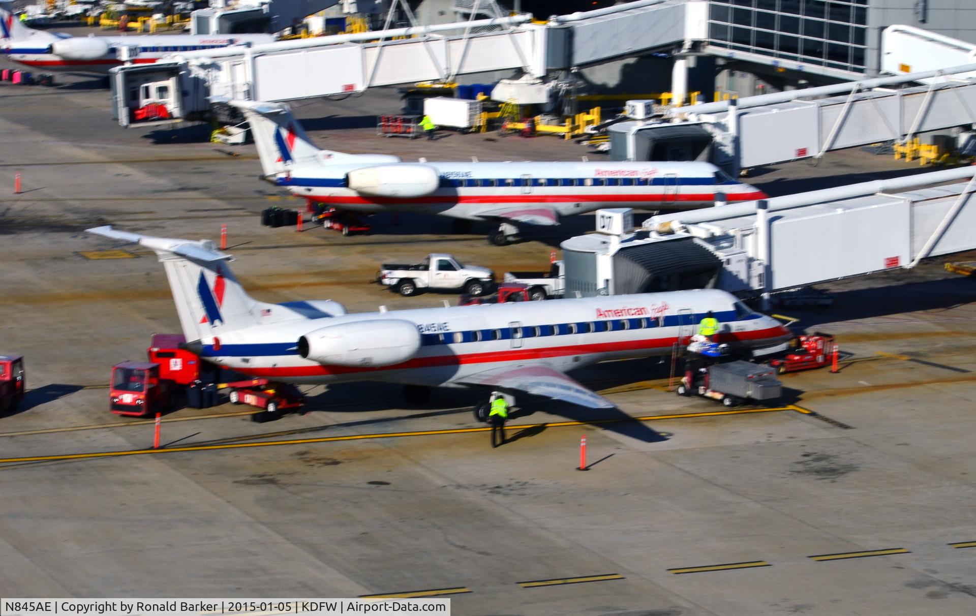 N845AE, 2003 Embraer ERJ-140LR (EMB-135KL) C/N 145685, Gate D7 DFW