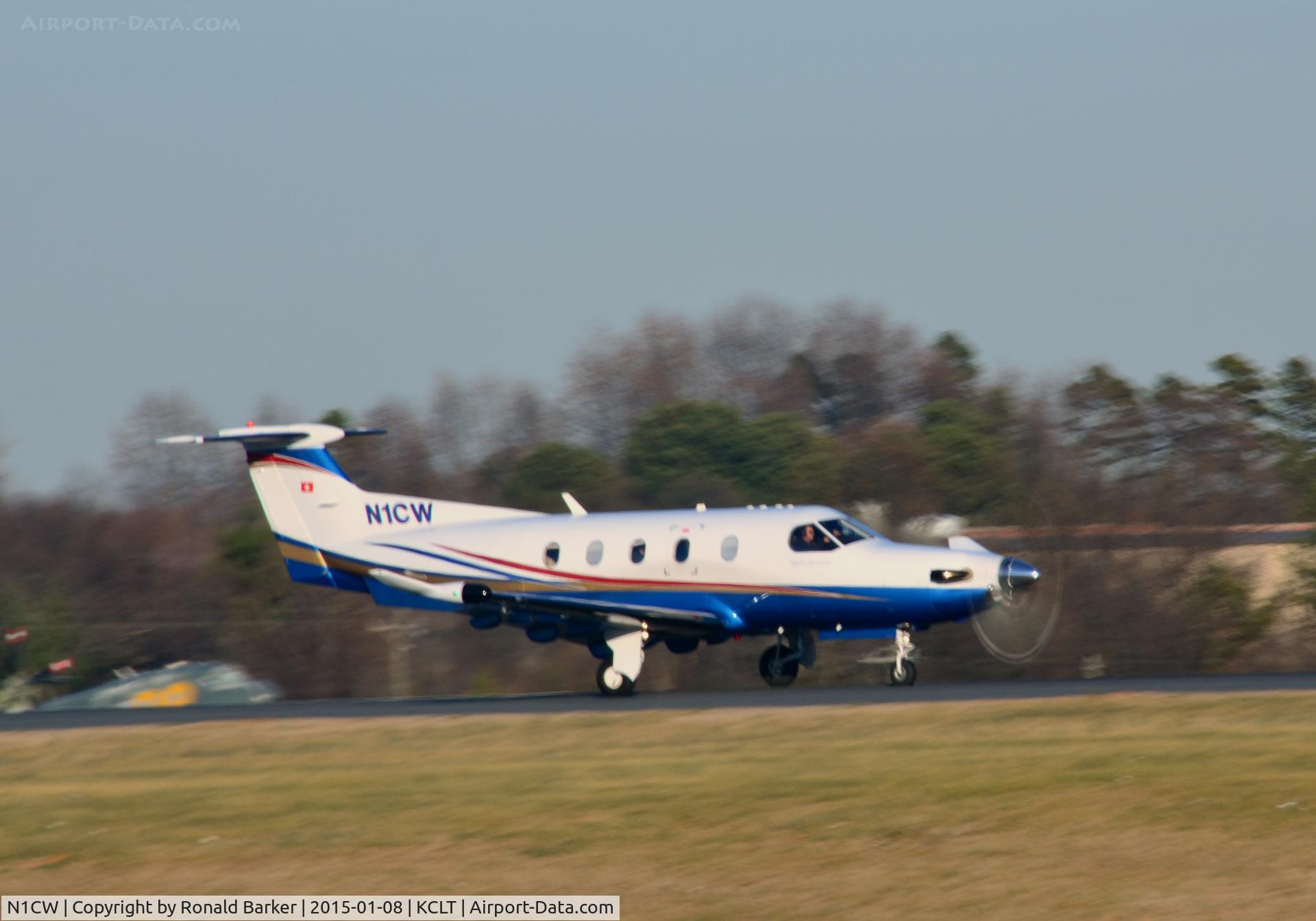 N1CW, 2006 Pilatus PC-12/47 C/N 705, Takeoff CLT