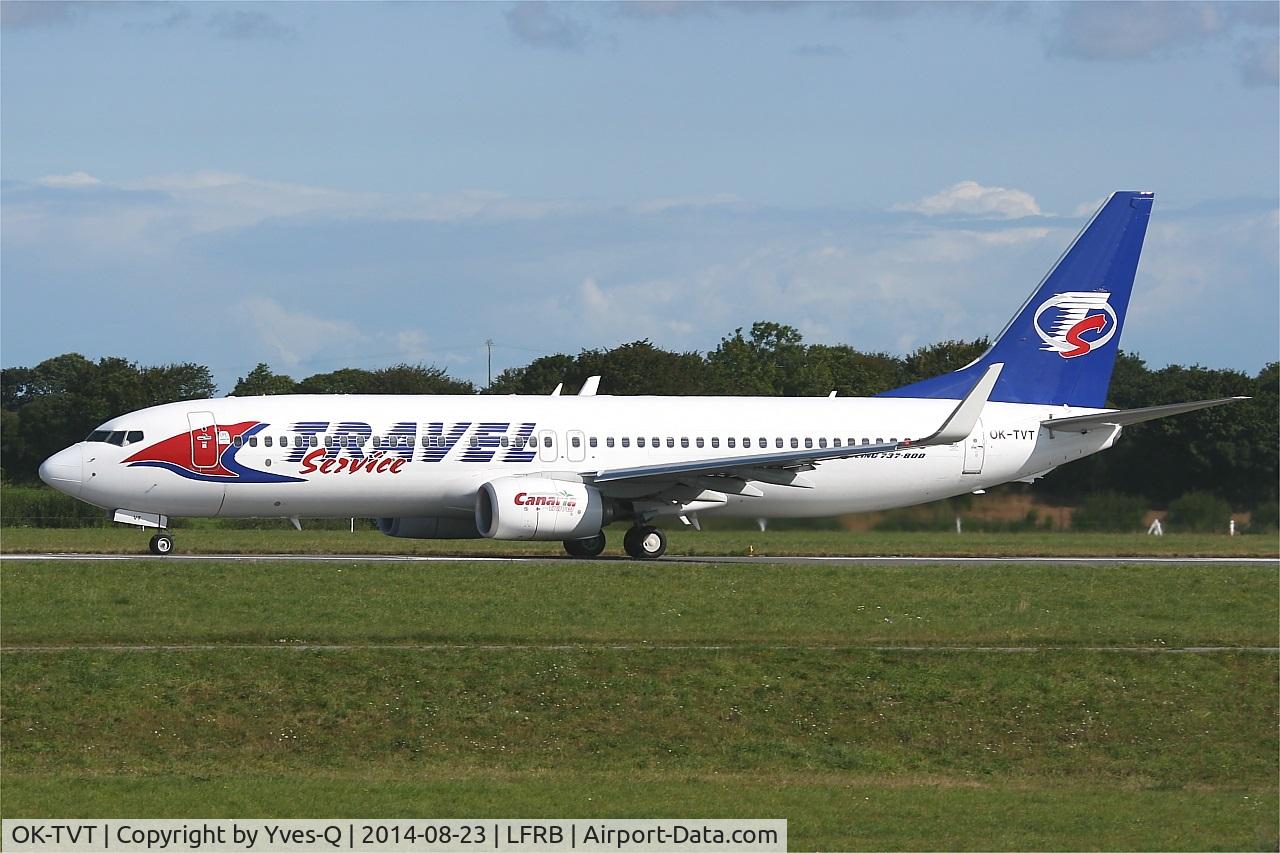 OK-TVT, 2012 Boeing 737-86N C/N 39394, Boeing 737-86N, Take off run rwy 25L, Brest-Bretagne airport (LFRB-BES)