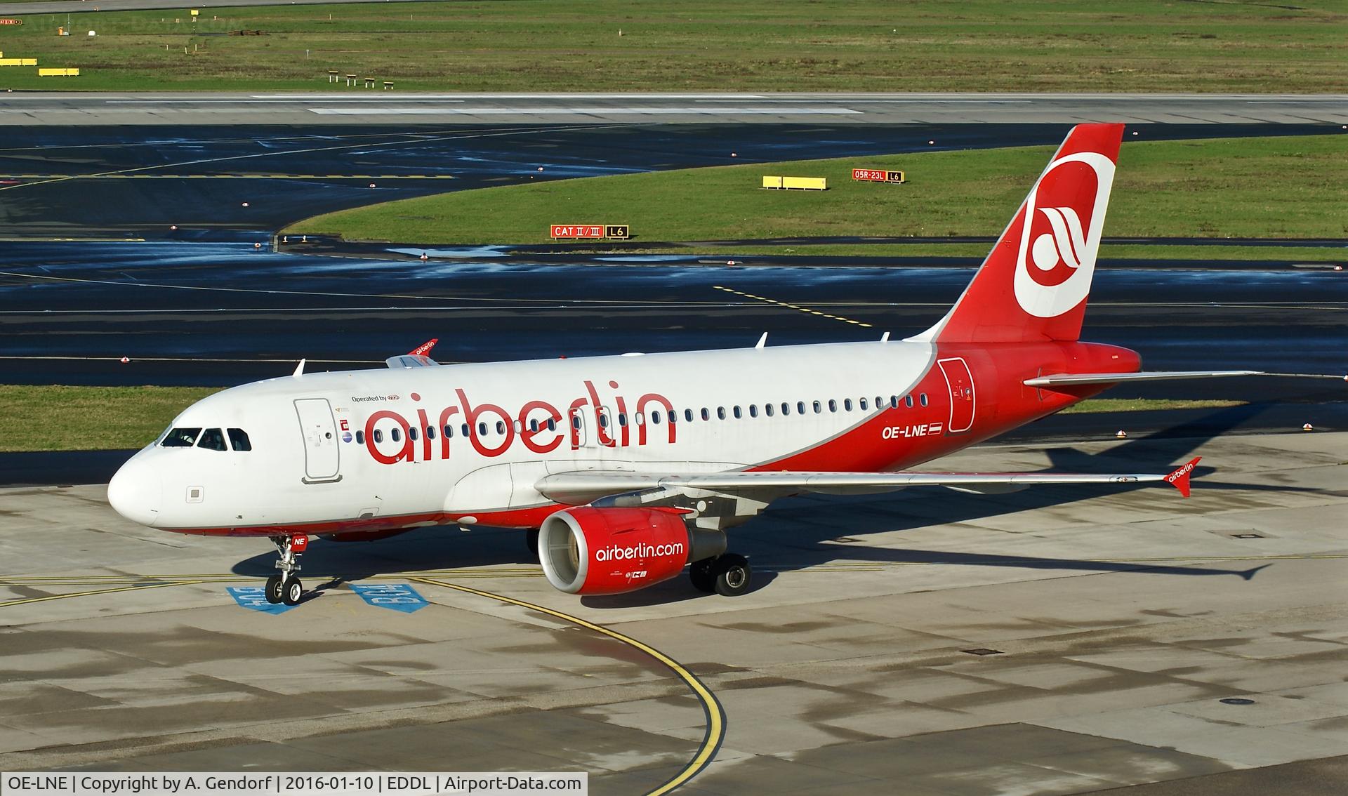 OE-LNE, 2008 Airbus A319-112 C/N 3415, Niki (Air Berlin cs. / opp. by Niki sticker), is here taxiing to the gate at Düsseldorf Int'l(EDDL)