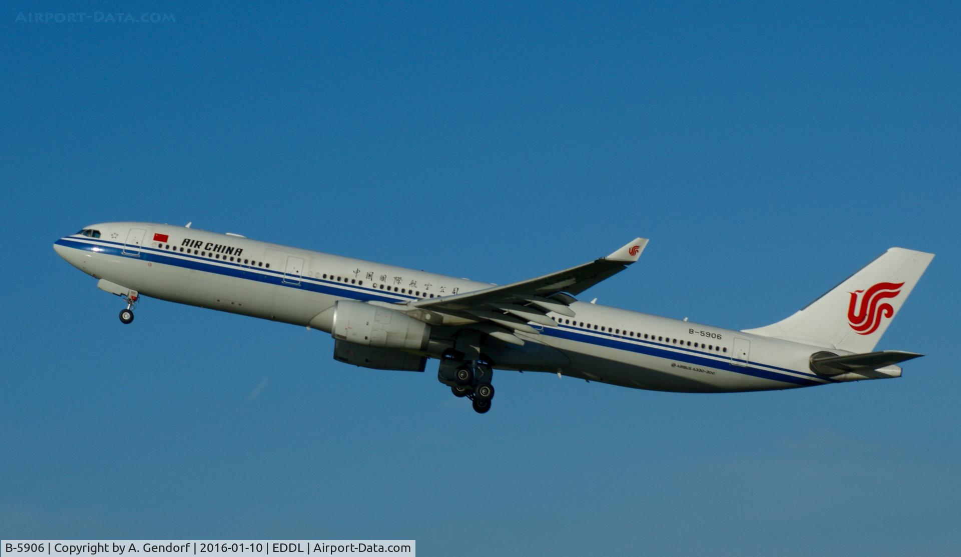 B-5906, 2012 Airbus A330-343X C/N 1373, Air China, is here departing at Düsseldorf Int'l(EDDL), bound for Peking(ZBAA)