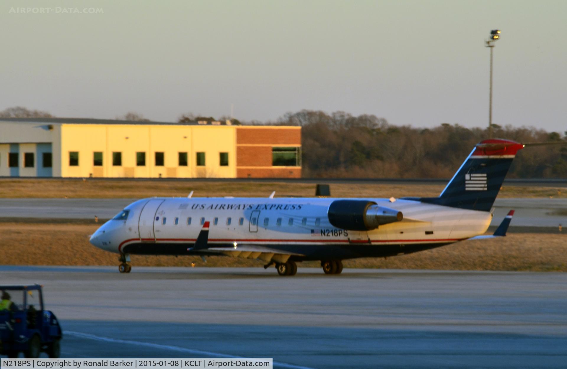 N218PS, 2003 Bombardier CRJ-200ER (CL-600-2B19) C/N 7885, Taxi CLT