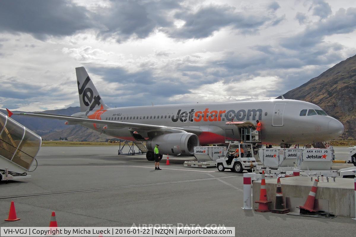 VH-VGJ, 2010 Airbus A320-214 C/N 4460, At Queenstown