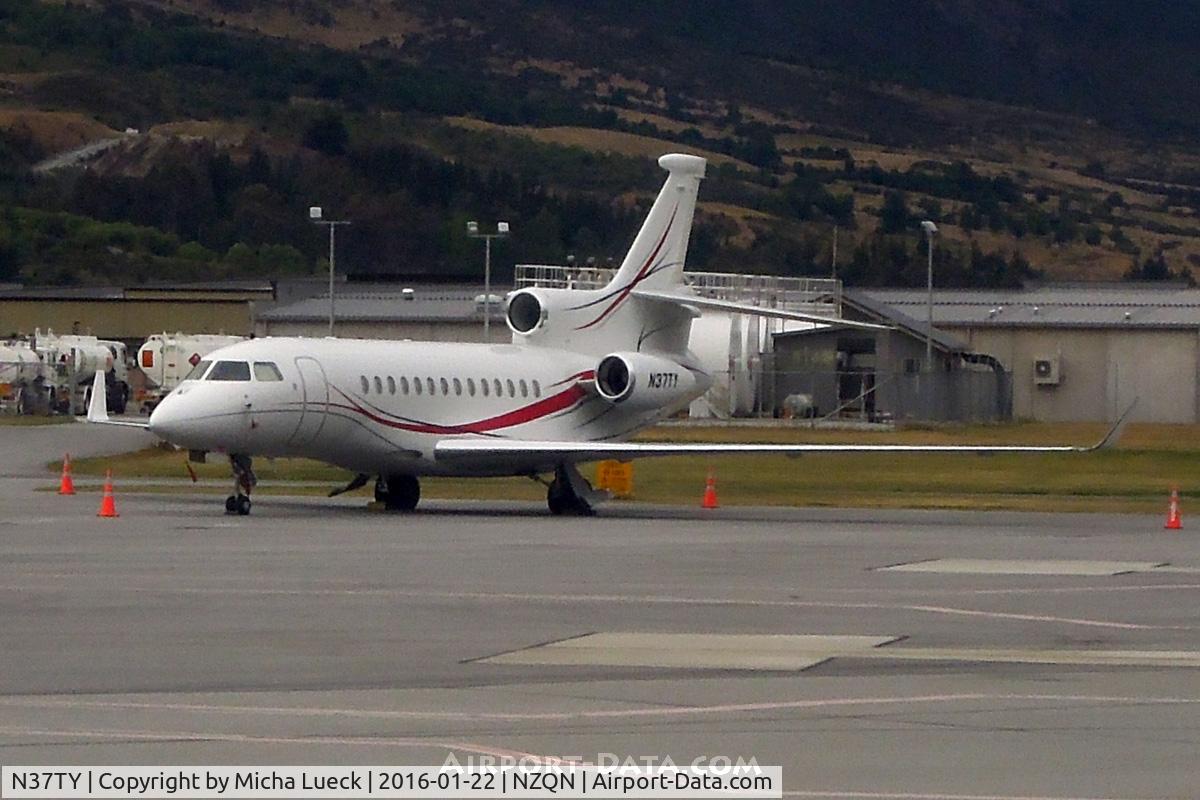 N37TY, 2013 Dassault Falcon 7X C/N 222, At Queenstown