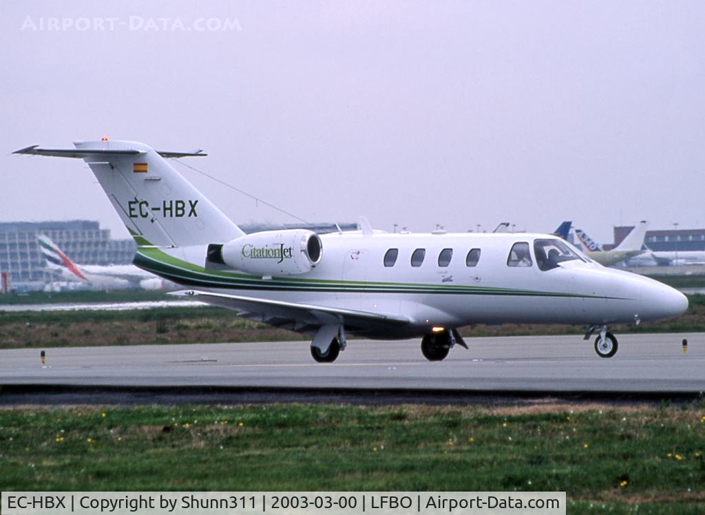 EC-HBX, 1999 Cessna 525 CitationJet CJ1 C/N 525-0304, Taxiing holding point rwy 15L for departure...