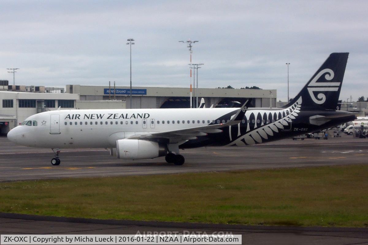 ZK-OXC, 2013 Airbus A320-232 C/N 5847, At Auckland