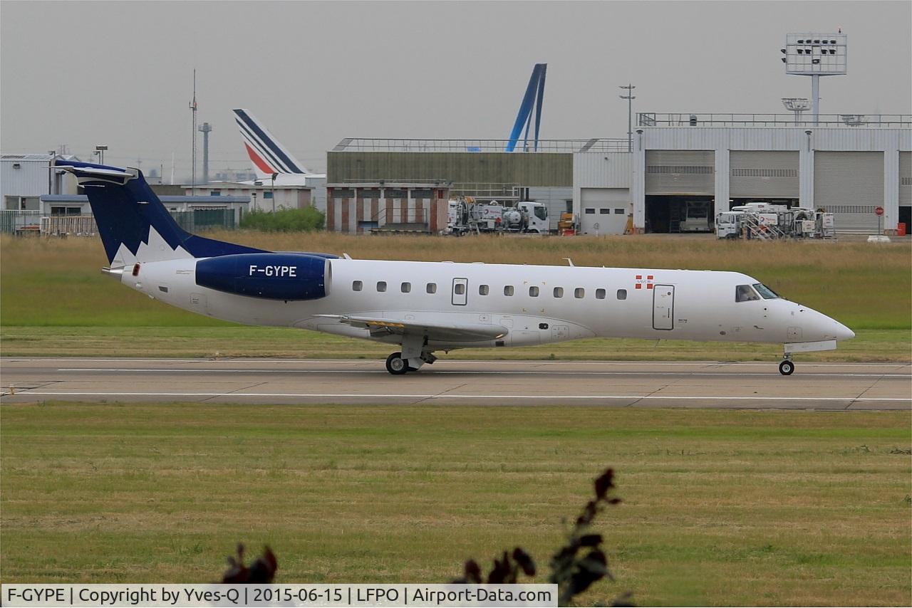 F-GYPE, 2001 Embraer ERJ-135LR (EMB-135LR) C/N 145492, Embraer EMB-135LR (ERJ-135LR),  take off run rwy 08, Paris-Orly airport (LFPO-ORY)