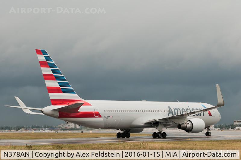 N378AN, 1992 Boeing 767-323/ER C/N 25447, Miami