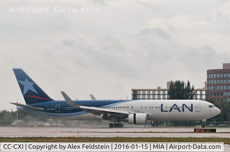 CC-CXI, 2009 Boeing 767-316/ER C/N 37800, Miami