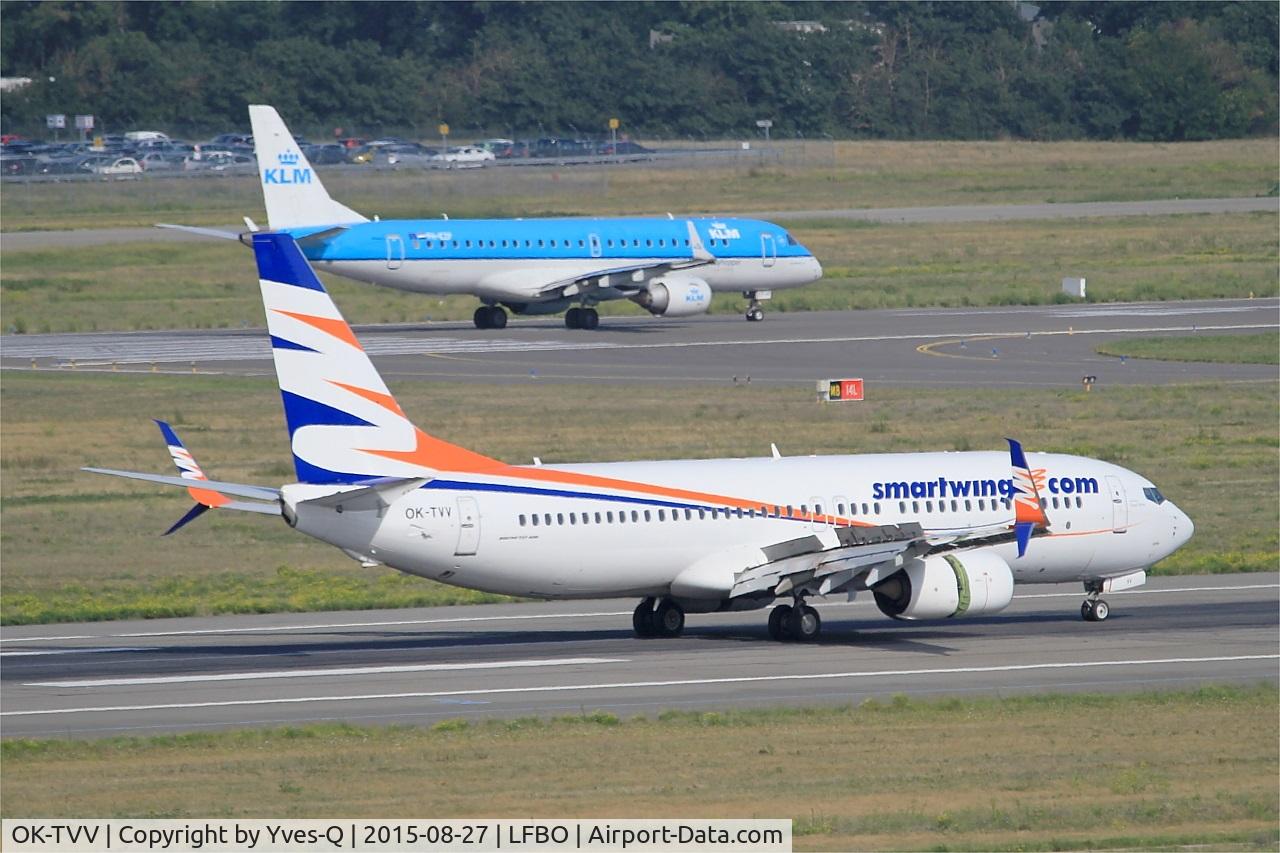 OK-TVV, 2012 Boeing 737-86N C/N 38027, Boeing 737-86N, Max reverse thrust landing rwy 14R, Toulouse-Blagnac Airport (LFBO-TLS)