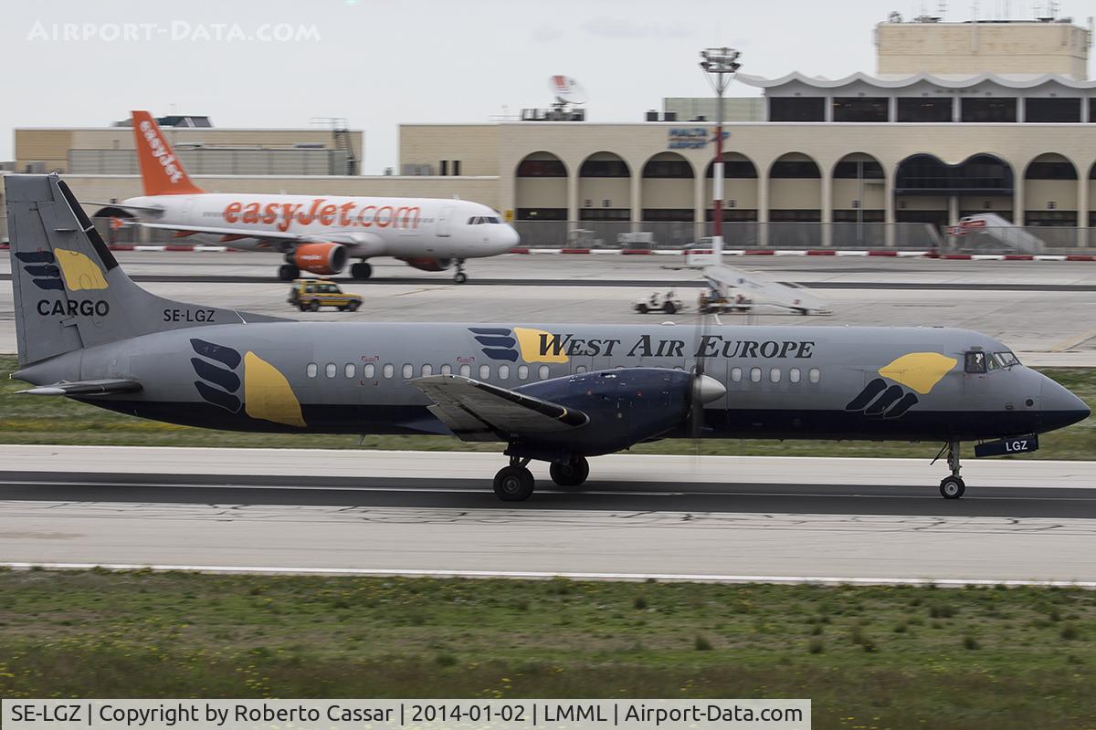 SE-LGZ, 1989 British Aerospace ATP C/N 2021, Runway 13