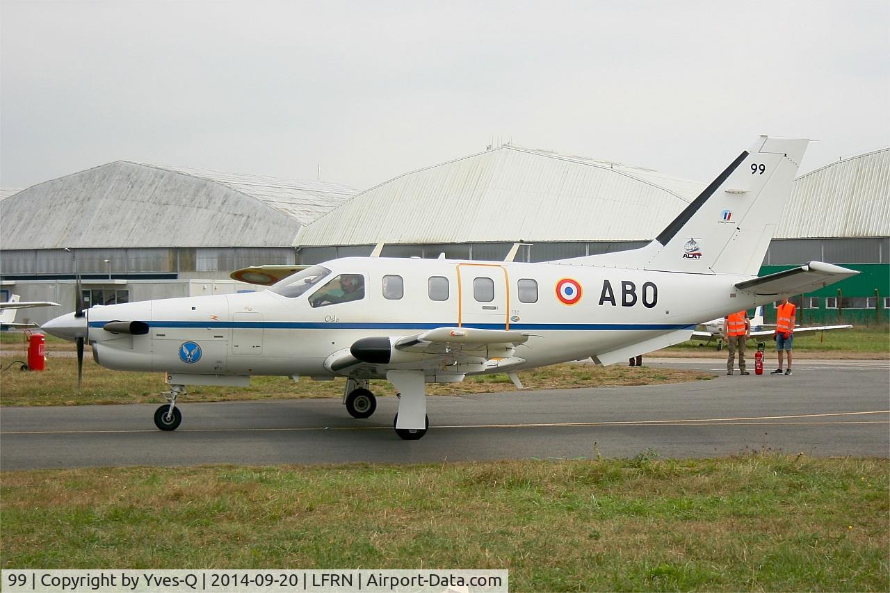 99, 1994 Socata TBM-700 C/N 99, Socata TBM-700, Taxiing to holding point, Rennes-St Jacques airport (LFRN-RNS) Air show 2014