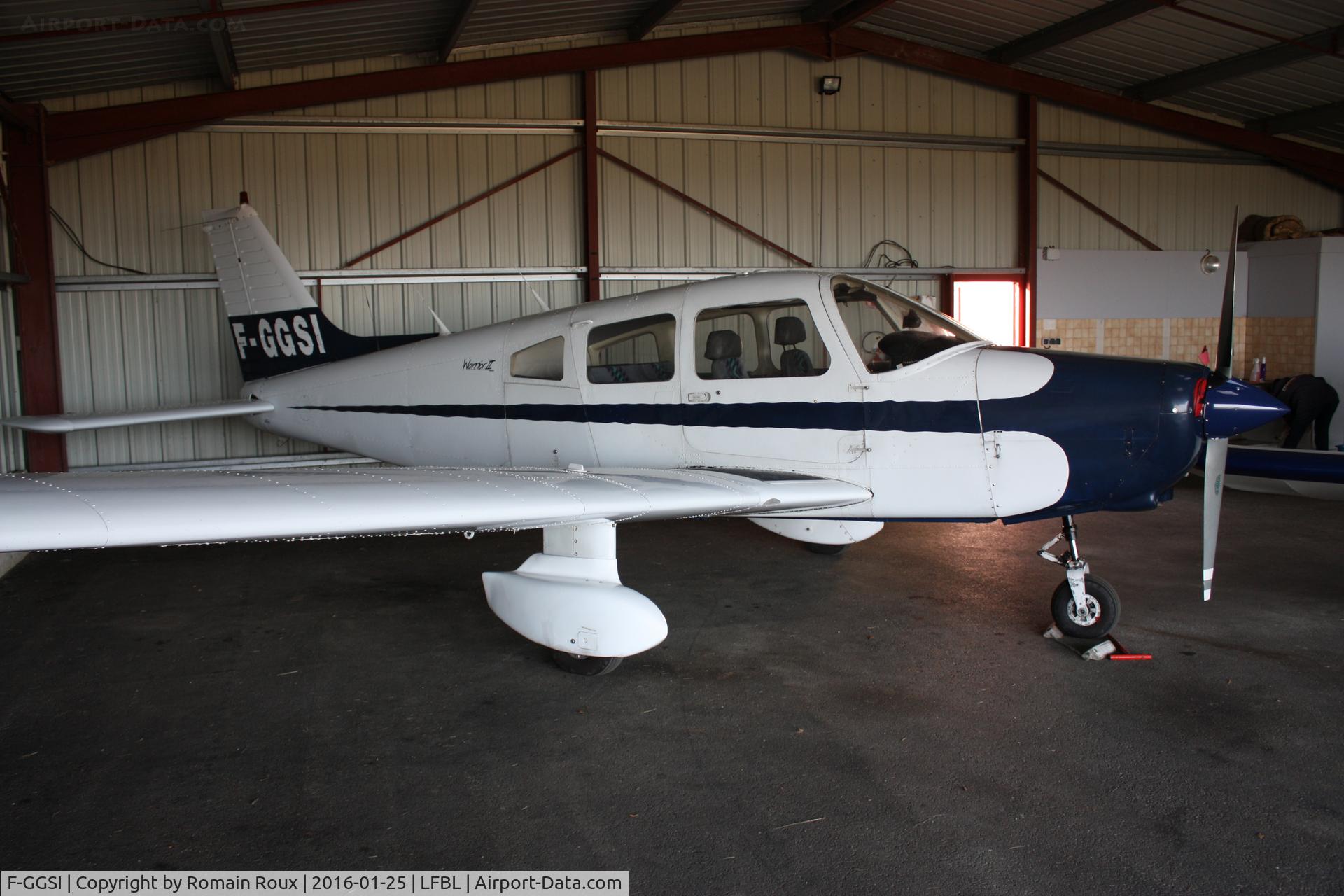 F-GGSI, Piper PA-28-161 Warrior II C/N 28-8116172, Parked