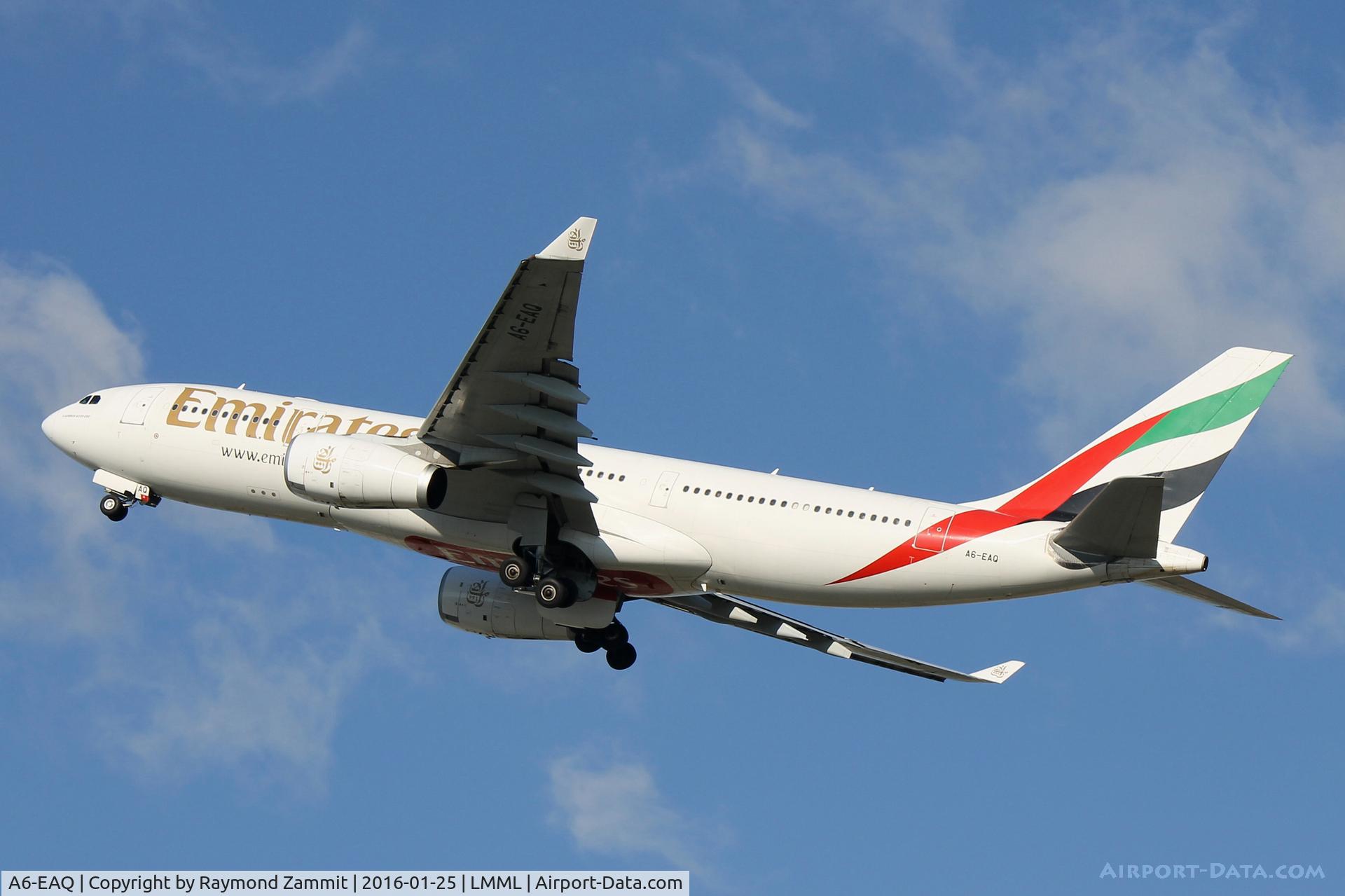 A6-EAQ, 2003 Airbus A330-243 C/N 518, A330 A6-EAQ Emirates Airlines