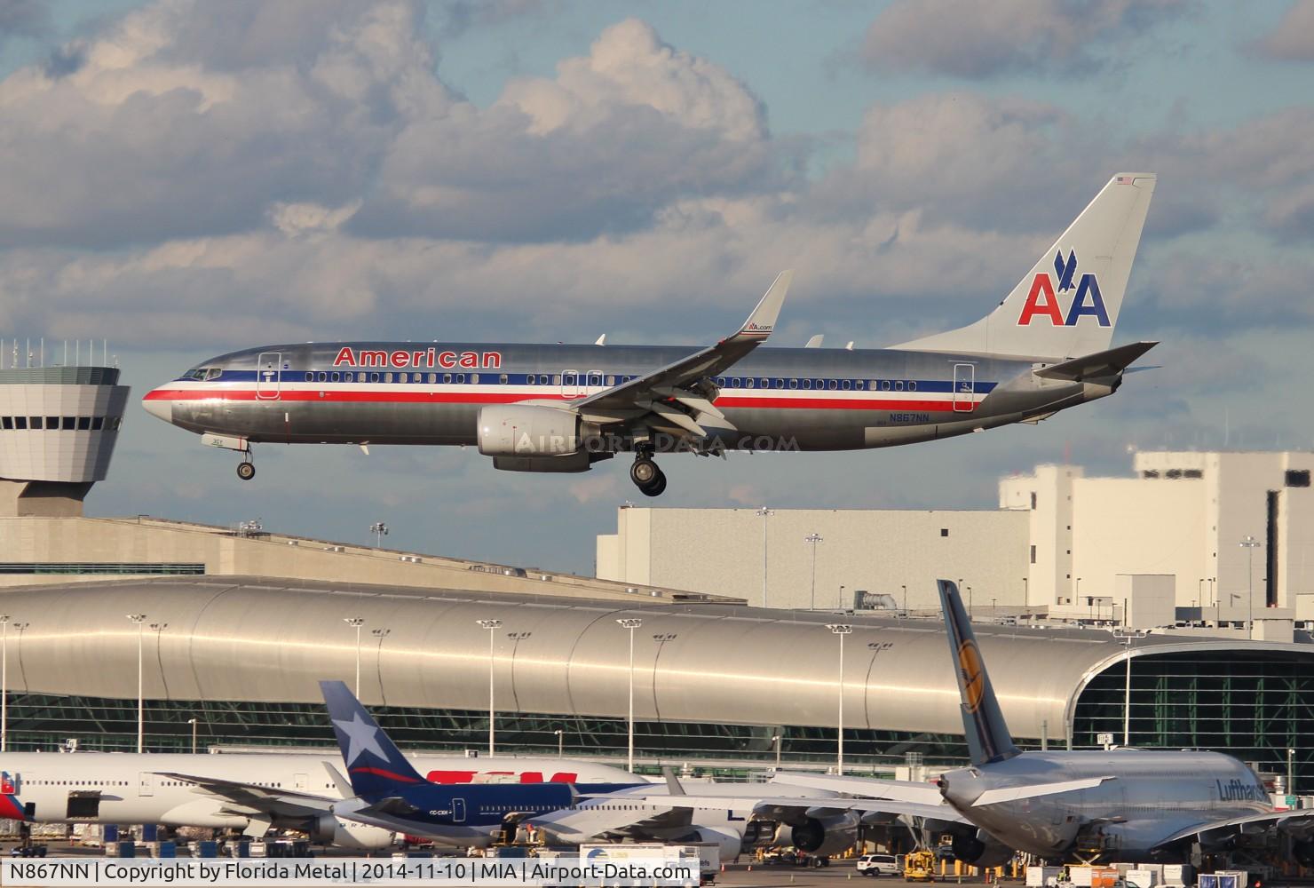 N867NN, 2011 Boeing 737-823 C/N 40762, American