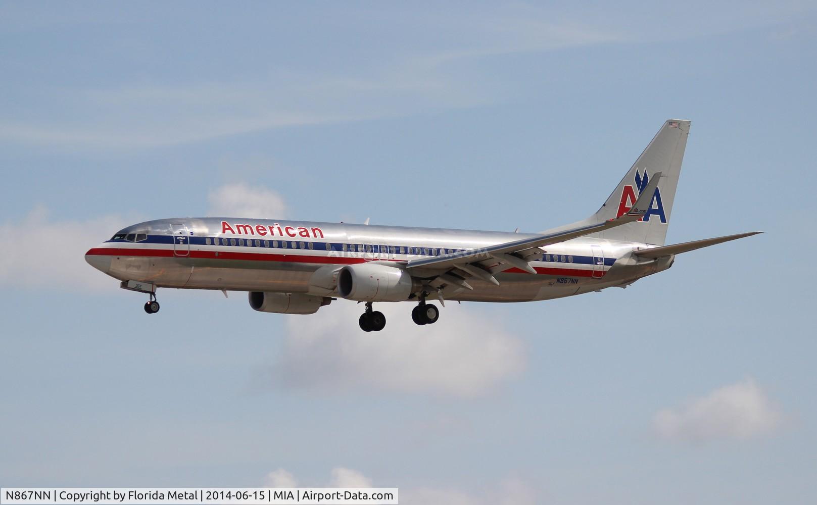 N867NN, 2011 Boeing 737-823 C/N 40762, American
