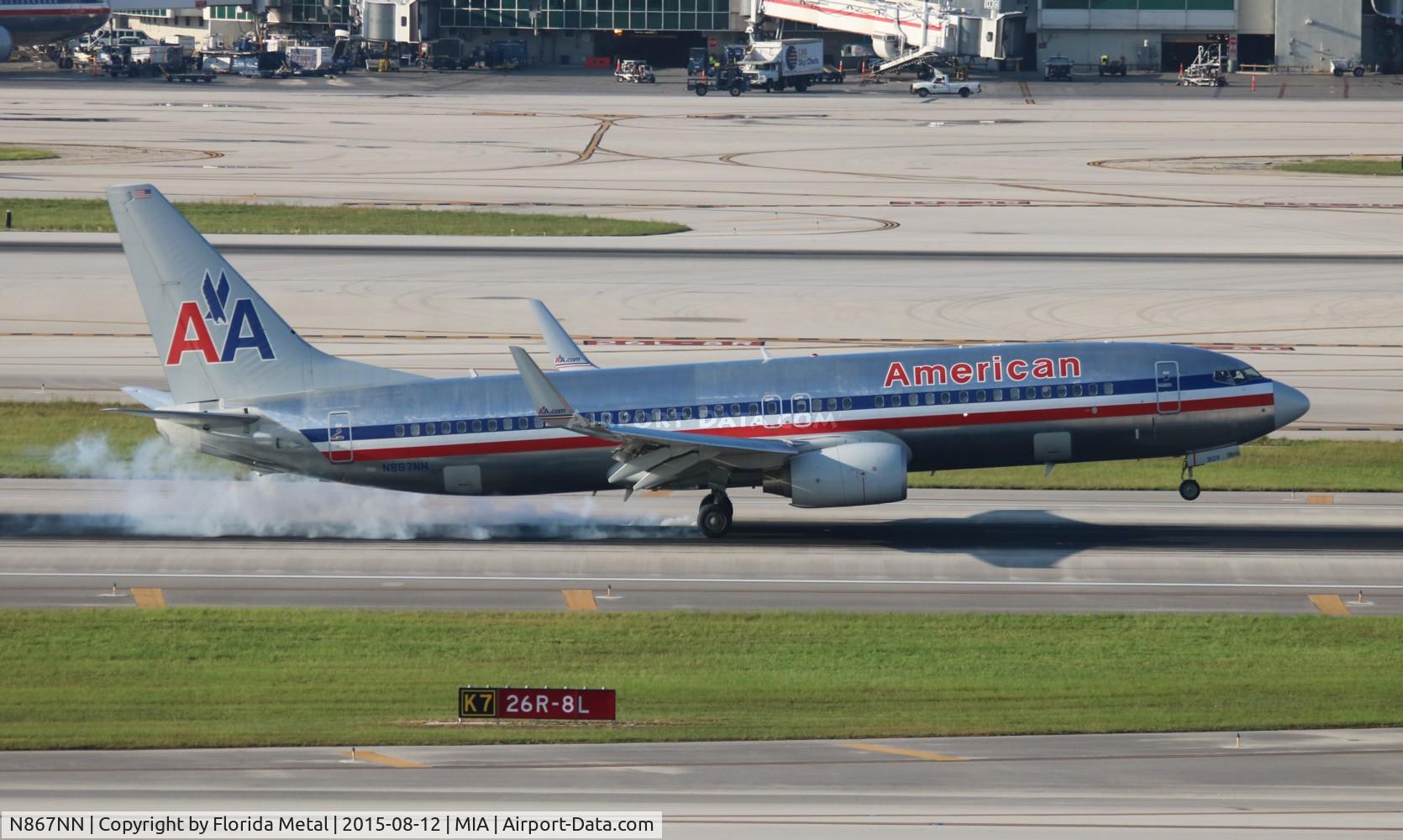 N867NN, 2011 Boeing 737-823 C/N 40762, American