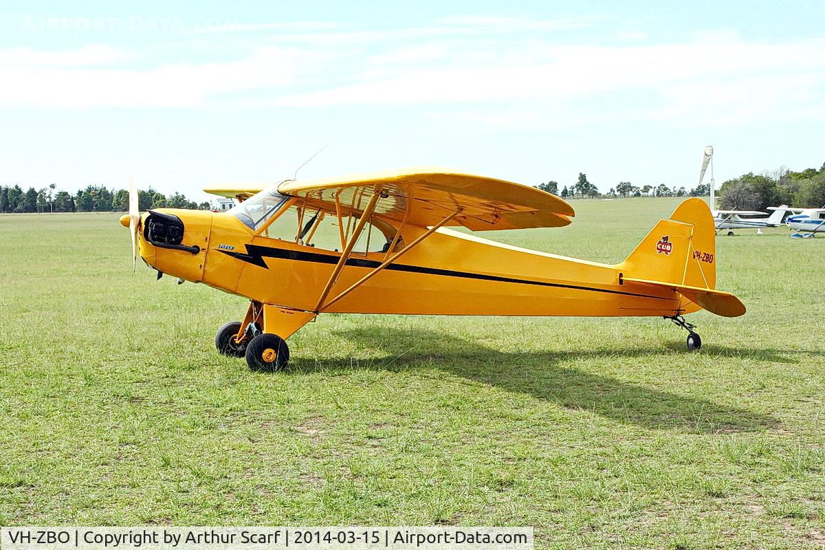 VH-ZBO, 1942 Piper J3F-65 Cub C/N 9046, VH-ZBO Piper J3F-65 Cub Luskintyre Airfield NSW 2014