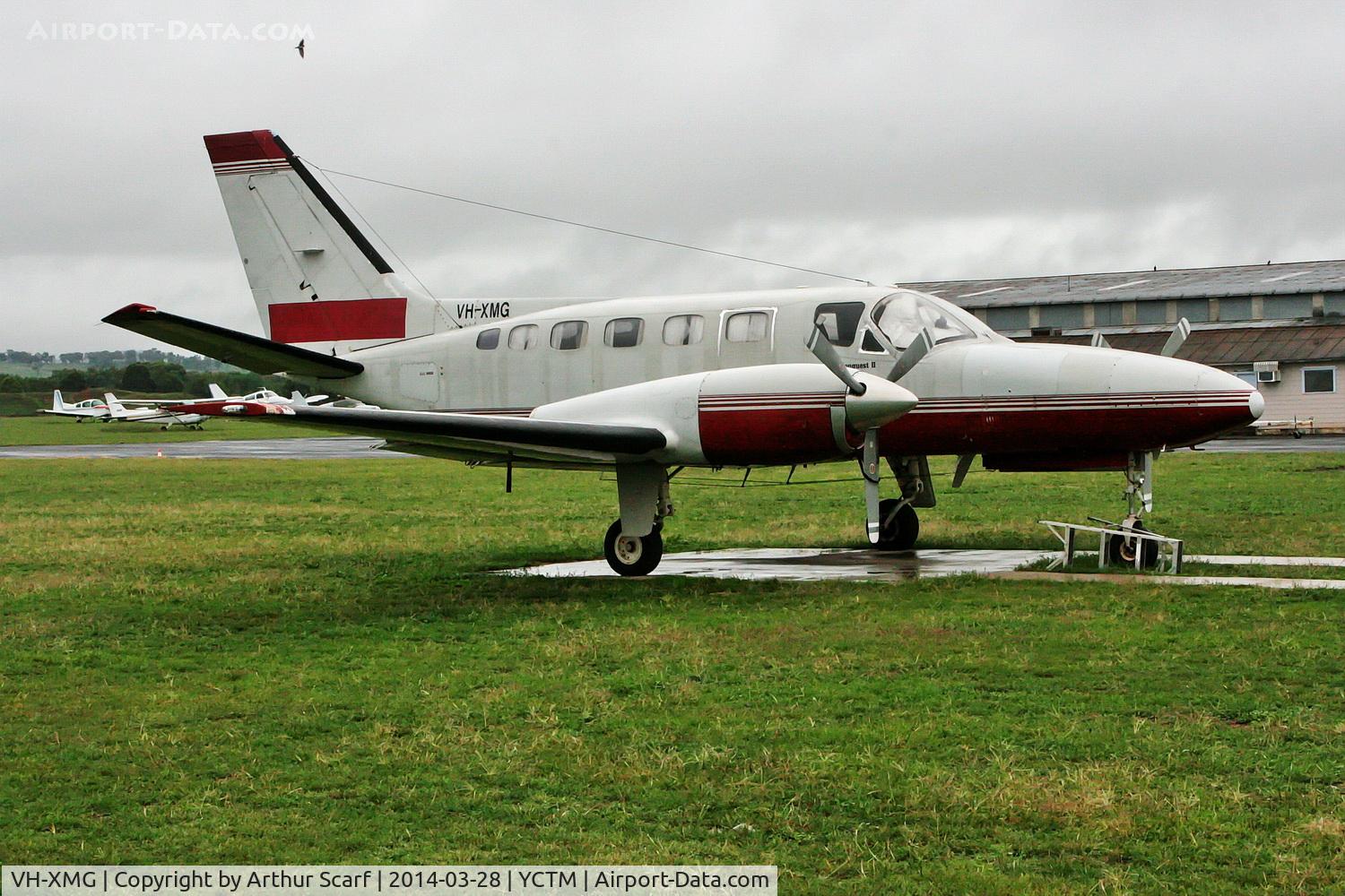 VH-XMG, 1980 Cessna 441 Conquest II C/N 441-0130, VH-XMG Cootamundra NSW 2014