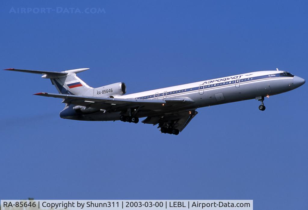 RA-85646, 1988 Tupolev Tu-154M C/N 88A784, Landing rwy 07