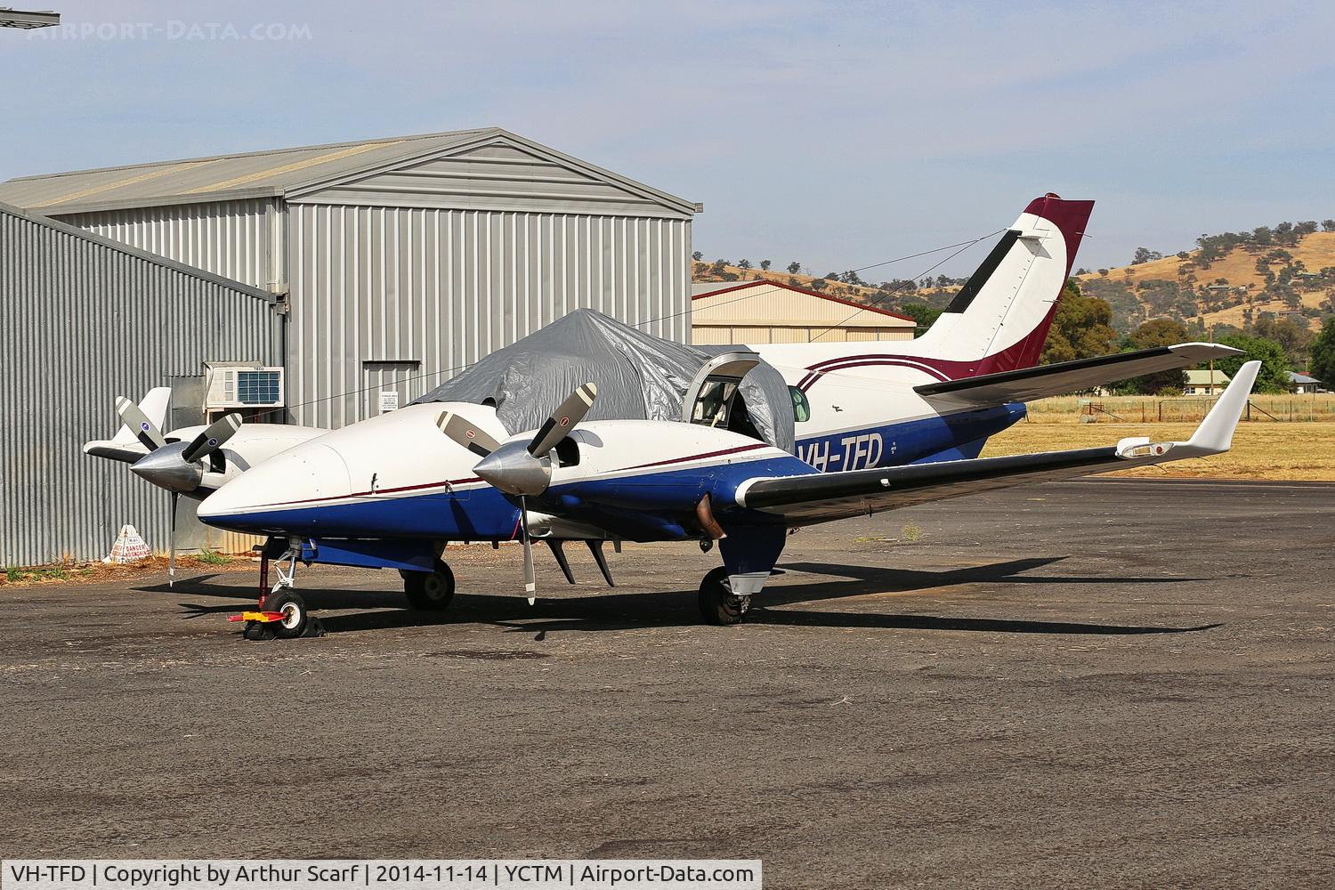 VH-TFD, 1973 Beech A60 C/N P-244, VH-TFD Cootamundra NSW 2014