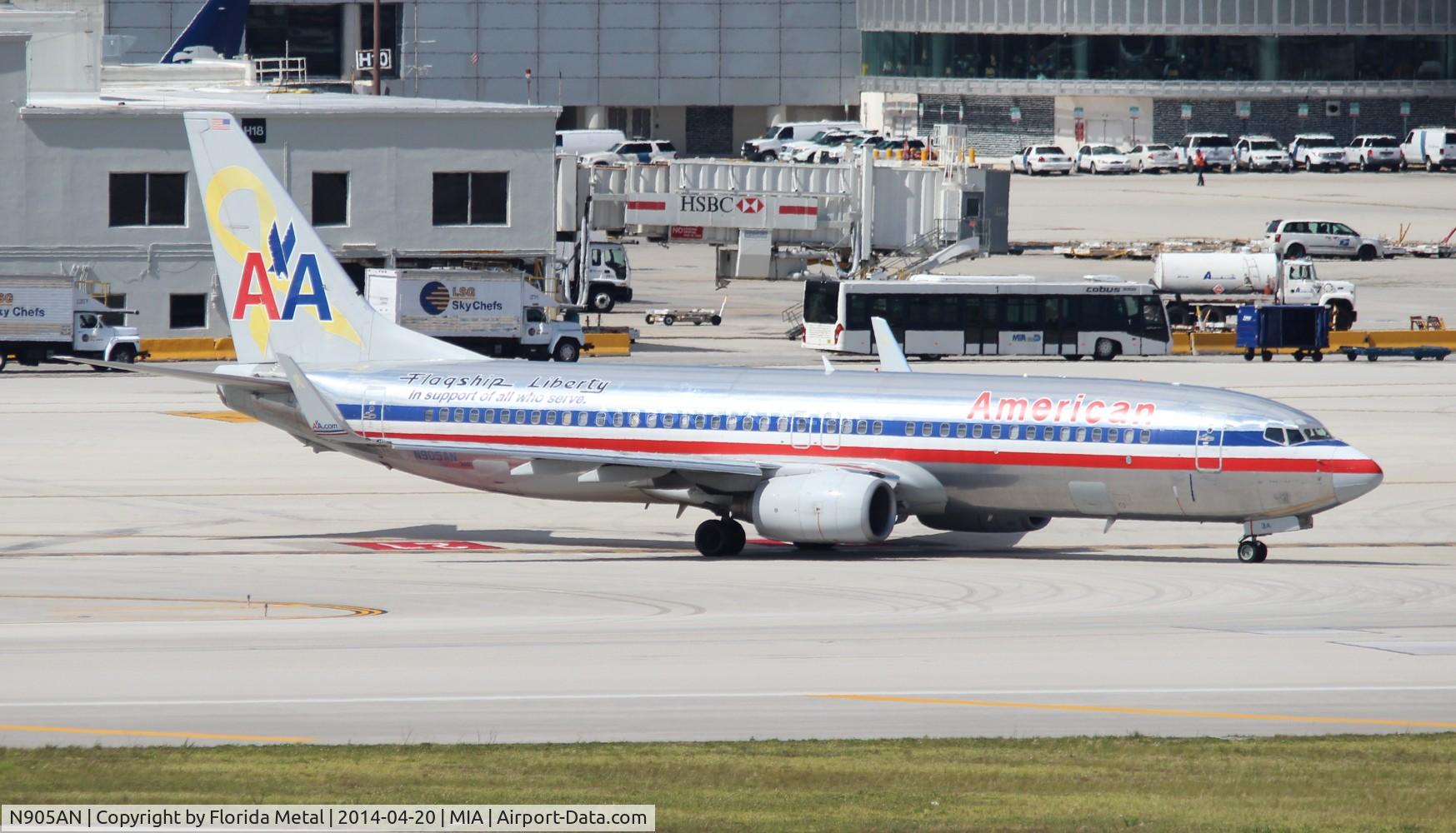 N905AN, 1999 Boeing 737-823 C/N 29507, American