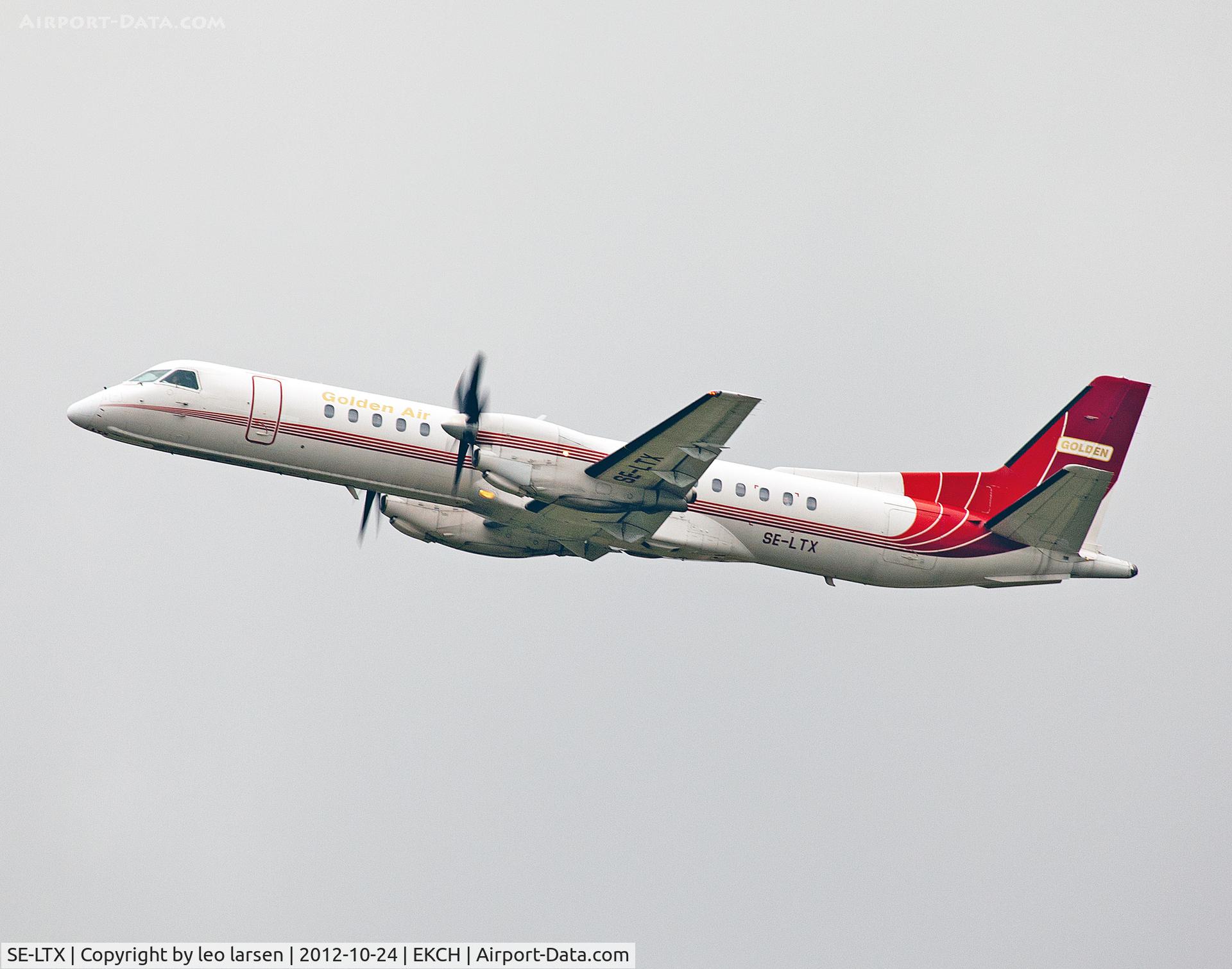 SE-LTX, 1995 Saab 2000 C/N 2000-024, Copenhagen 24.10.12