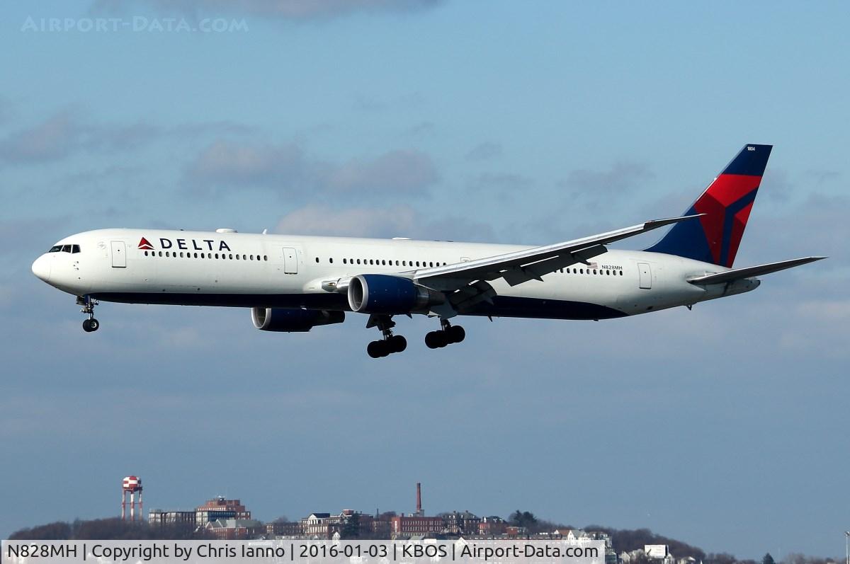 N828MH, 2000 Boeing 767-432/ER C/N 29699, DL 62 from London/Heathrow arriving on 22L