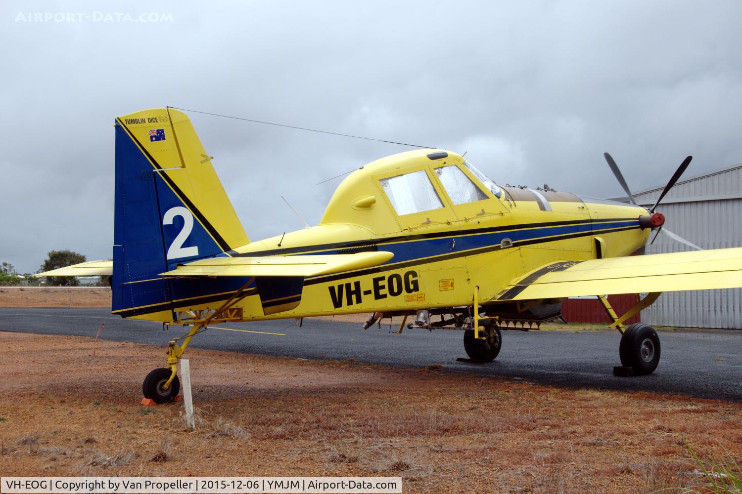 VH-EOG, 2004 Air Tractor Inc AT-802 C/N 802-0185, Air Tractor AT-802 firebomber parked at Manjimup airport, Western Australia