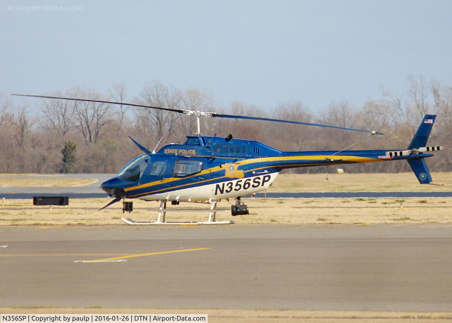 N356SP, Bell OH-58A Kiowa C/N 72-21408, At Downtown Shreveport.