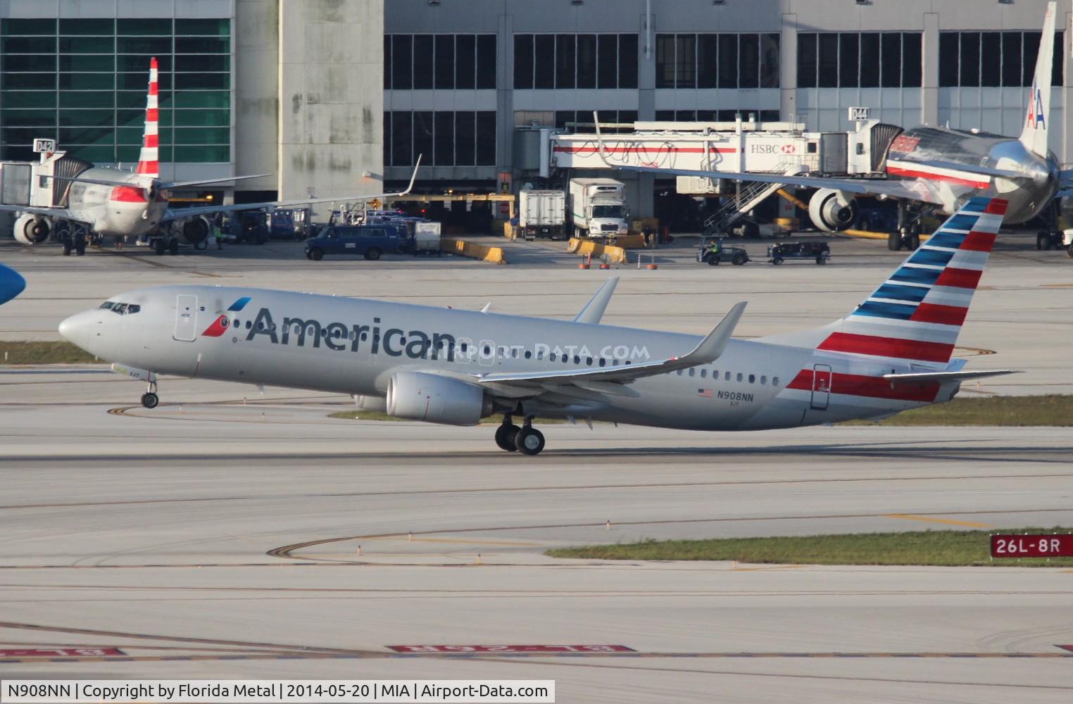 N908NN, 2012 Boeing 737-823 C/N 31157, American