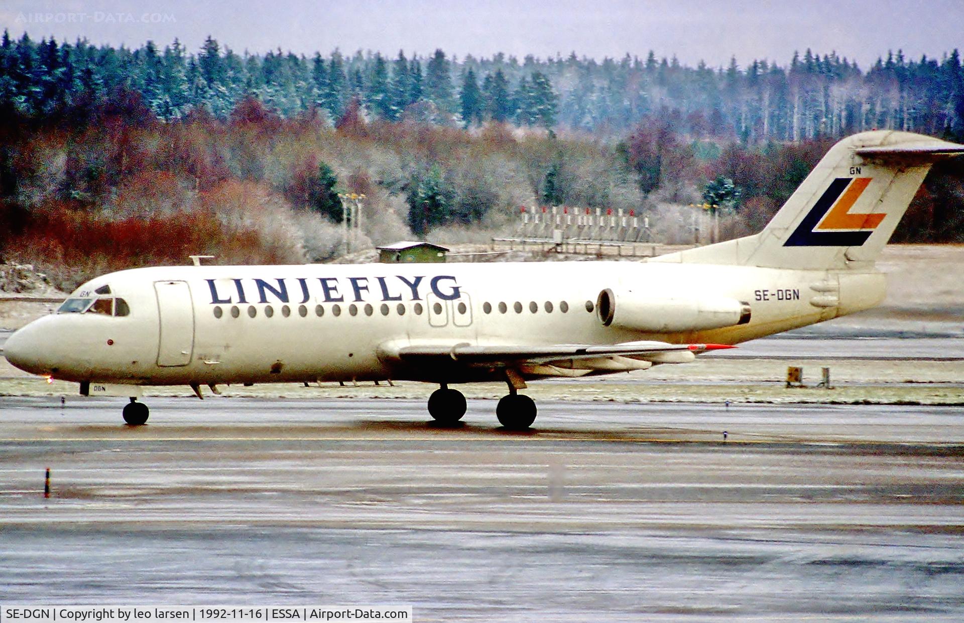 SE-DGN, 1978 Fokker F-28-4000 Fellowship C/N 11130, Stockholm Arlanda 16.11.92