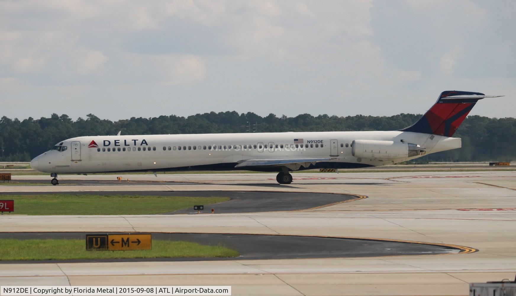 N912DE, 1992 McDonnell Douglas MD-88 C/N 49997, Delta