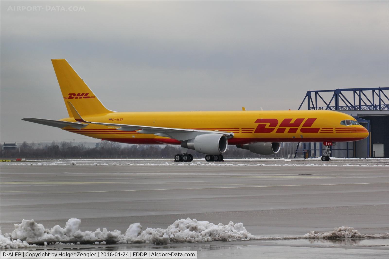 D-ALEP, 2002 Boeing 757-2Q8/PCF C/N 30046, There´s a new (elder) kid on apron.....