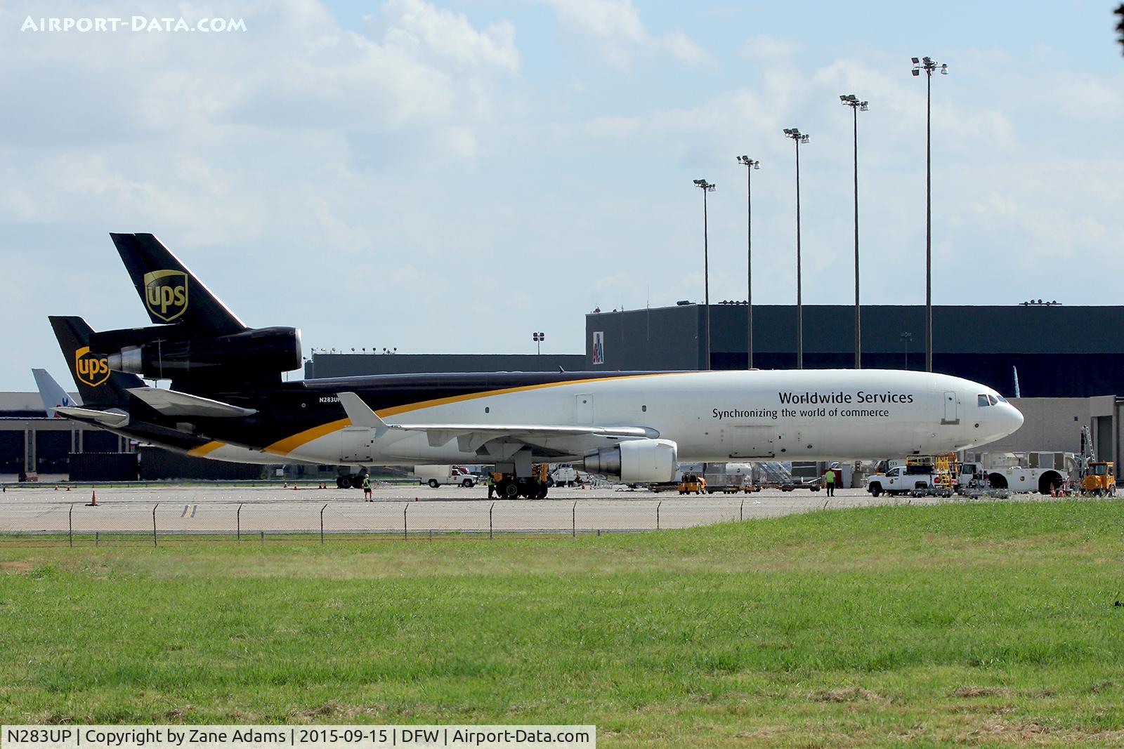 N283UP, 1991 McDonnell Douglas MD-11F C/N 48484, Landing at DFW Airport