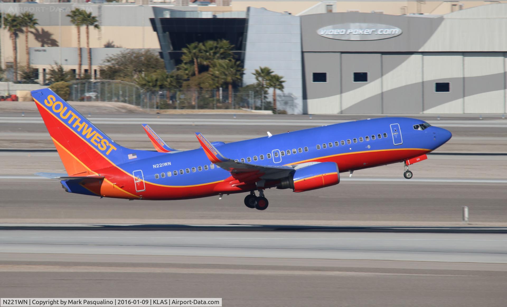 N221WN, 2005 Boeing 737-7H4 C/N 34259, Boeing 737-700