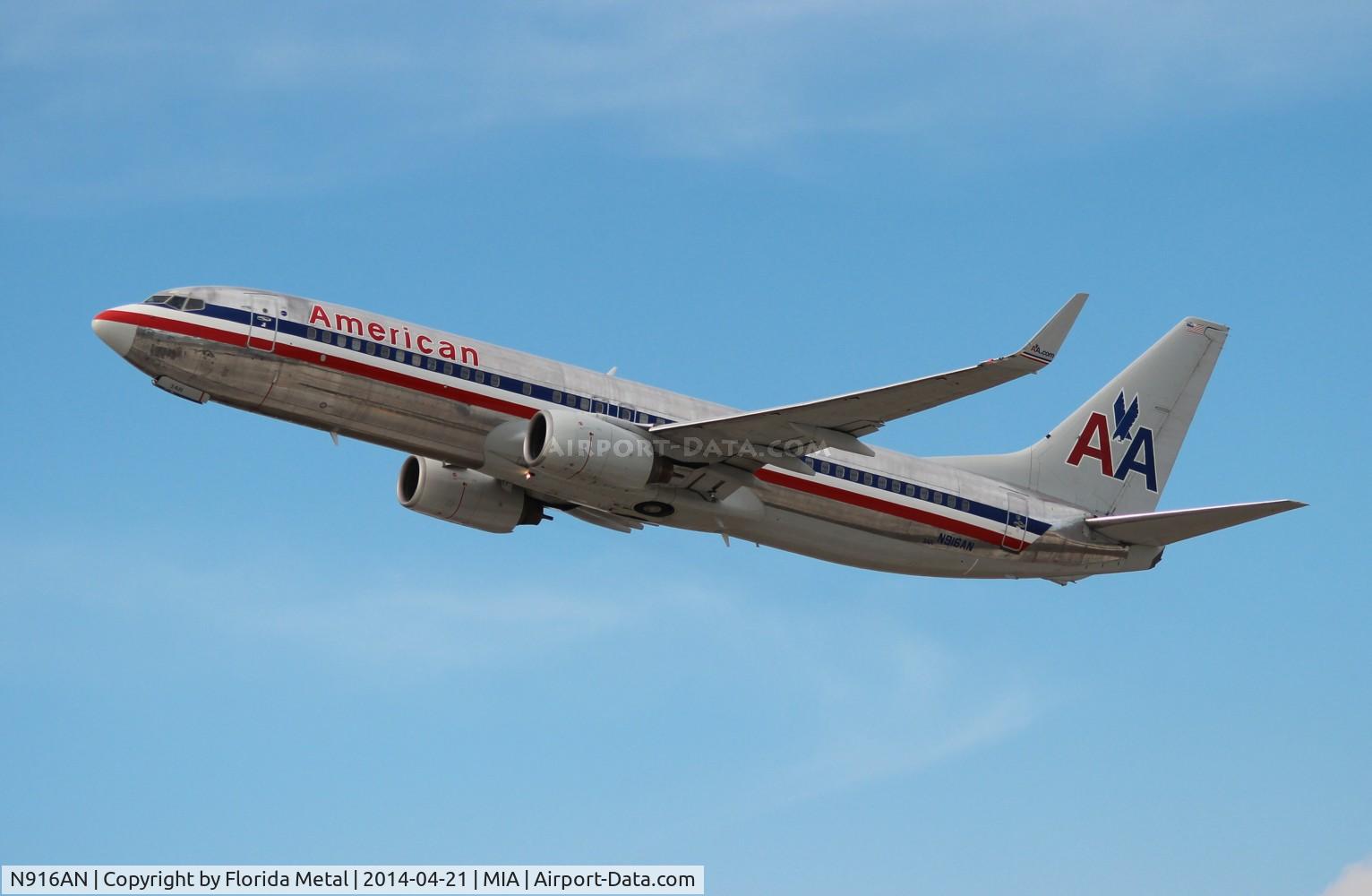 N916AN, 1999 Boeing 737-823 C/N 29517, American