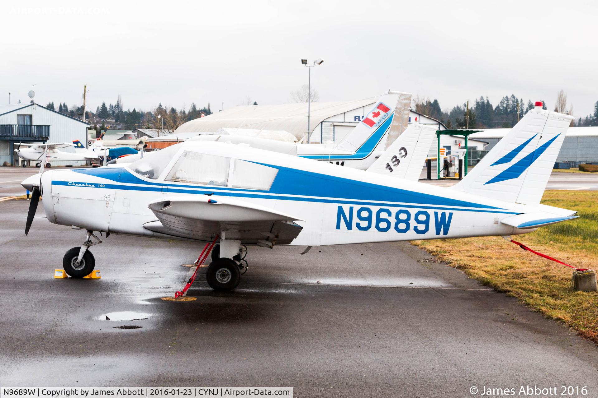N9689W, 1967 Piper PA-28-140 Cherokee C/N 28-23160, At Langley Regional Airport