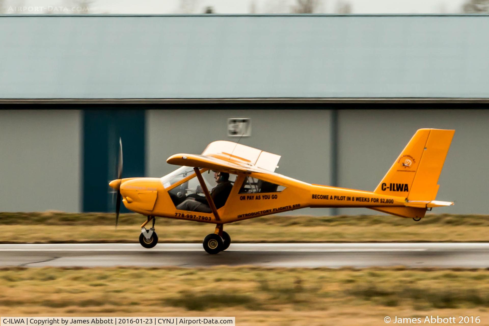 C-ILWA, 2009 Aeroprakt A-22LS Foxbat C/N 008, Takeoff roll at Langley Regional Airport