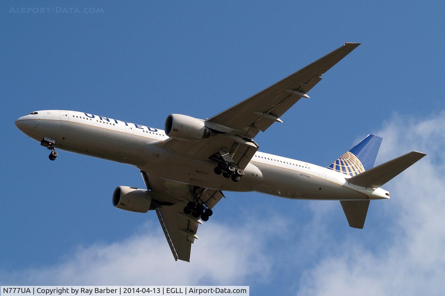 N777UA, 1995 Boeing 777-222 C/N 26916, Boeing 777-222 [26916] (United Airlines) Home~G 13/04/2014. On approach 27R.