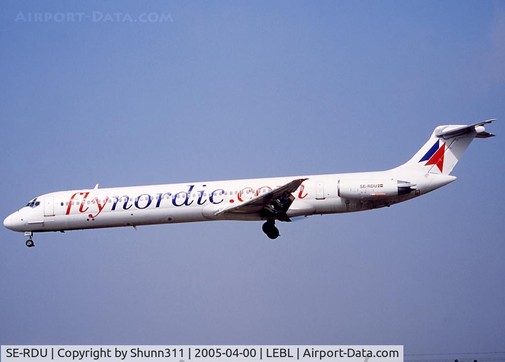 SE-RDU, 1985 McDonnell Douglas MD-82 (DC-9-82) C/N 49372, Landing rwy 25