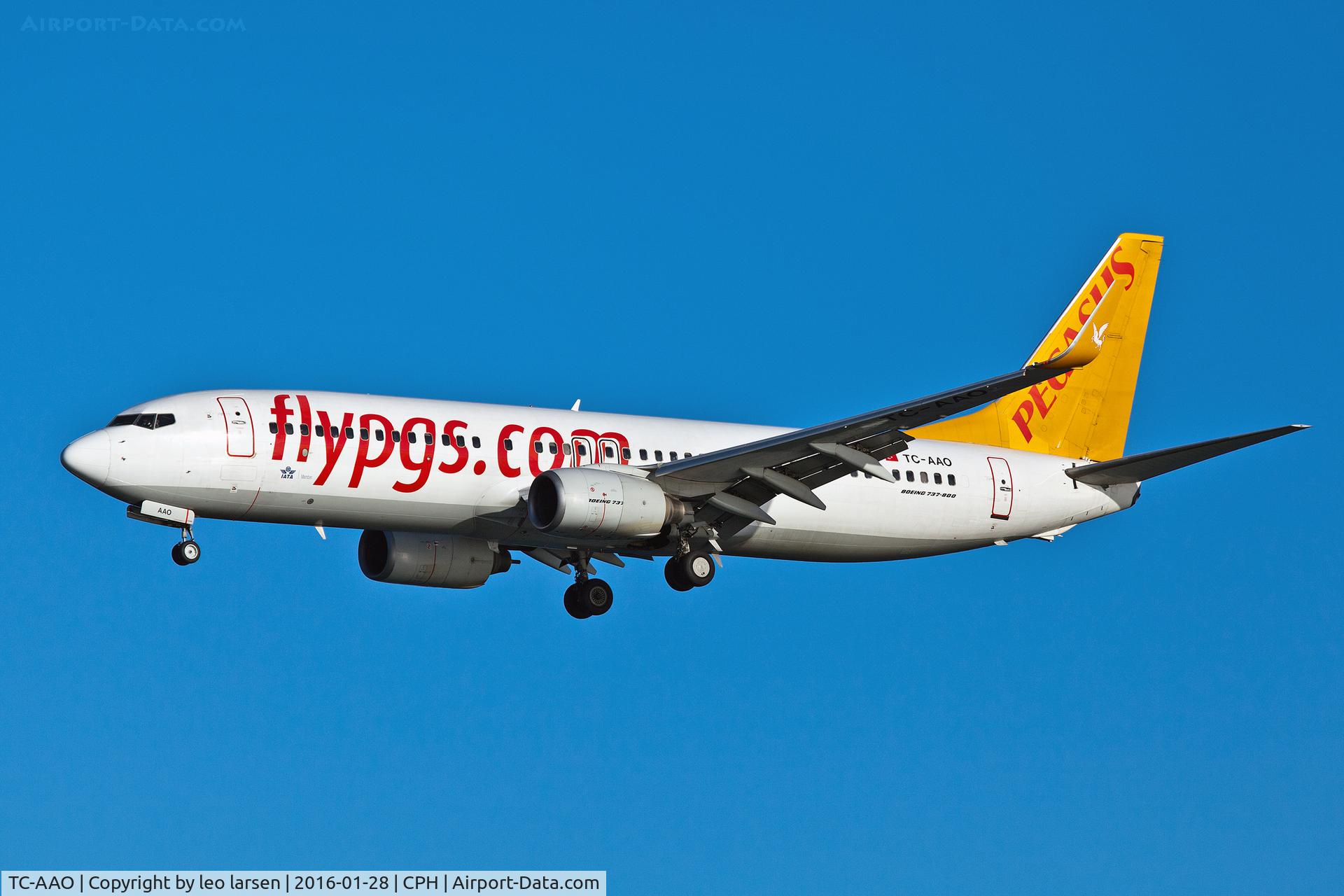 TC-AAO, 2000 Boeing 737-86N C/N 28619, Copenhagen 28.1.16