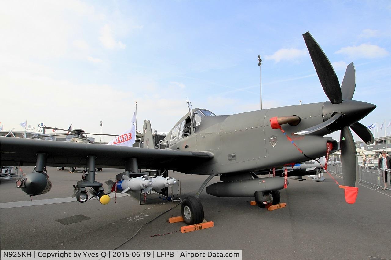N925KH, 2014 Thrush Aircraft Inc S2R-T660 C/N T660XP-131DC, Thrush Aircraft Inc S2R-T660, Static display, Paris-Le Bourget airport (LFPB-LBG) Air show 2015