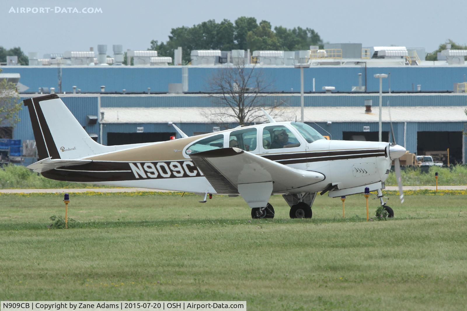 N909CB, 1965 Beech 35-C33 Debonair C/N CD-951, 2015 EAA AirVenture - Oshkosh, Wisconsin