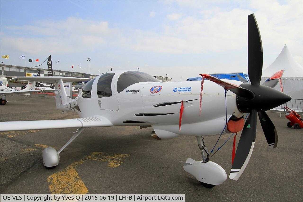 OE-VLS, Diamond DA-50 Superstar C/N 5L.001, Diamond DA-50 Superstar, Static display, Paris-Le Bourget airport (LFPB-LBG) Air show 2015