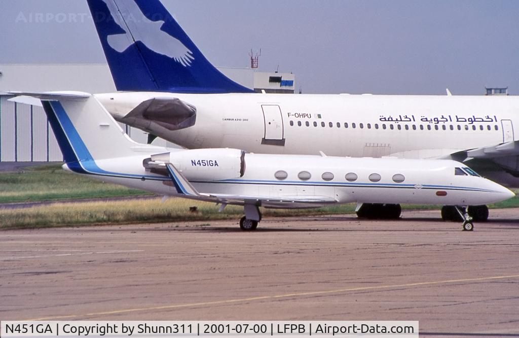 N451GA, 1993 Gulfstream Aerospace G-IV C/N 1221, Parked...