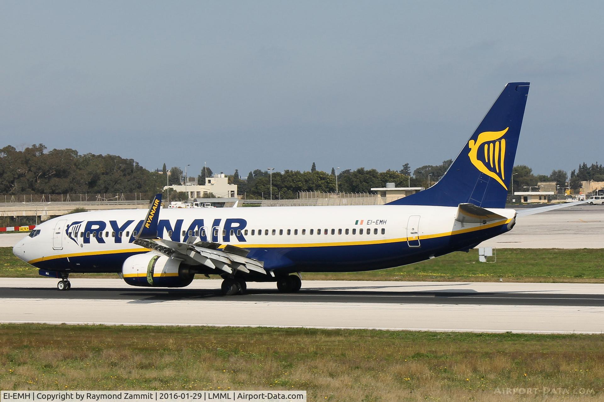 EI-EMH, 2010 Boeing 737-8AS C/N 34974, B737-800 EI-EMH Ryanair