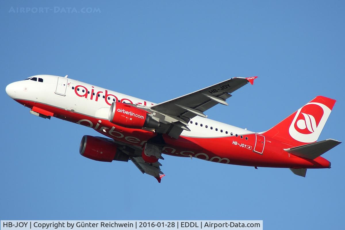 HB-JOY, 2007 Airbus A319-111 C/N 3245, Climbing