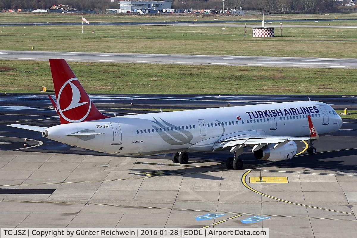 TC-JSZ, 2015 Airbus A321-231 C/N 6766, Departing